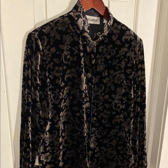 Galinda Black Velvet Floral Silk Blend Jacket - Picture 1 of 14